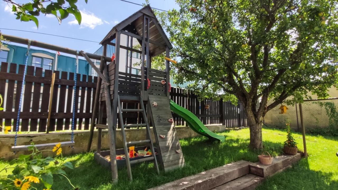 Bonton Apartments Кежмарок Экстерьер фото